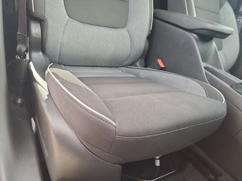 Used 2025 Chevrolet TrailBlazer LS w/ LS Convenience Package FWD image 30