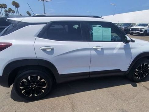 Certified 2023 Chevrolet TrailBlazer LT FWD image 9