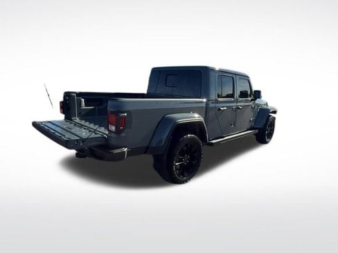 Used 2025 Jeep Gladiator Sport image 33