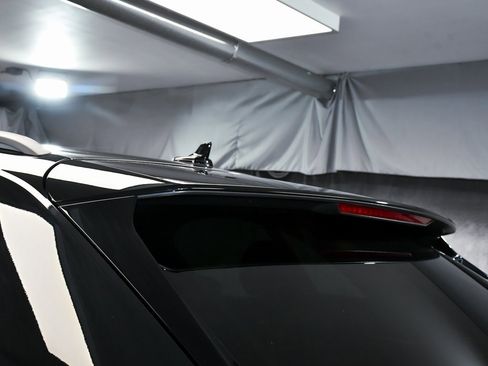 Used 2025 Audi Q8 Premium w/ Black Optic Package image 77