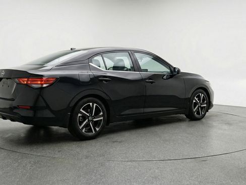Used 2025 Nissan Sentra SV FWD image 9