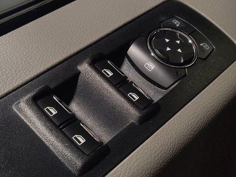 Used 2017 Ford F150 XLT w/ Equipment Group 302A Luxury image 27