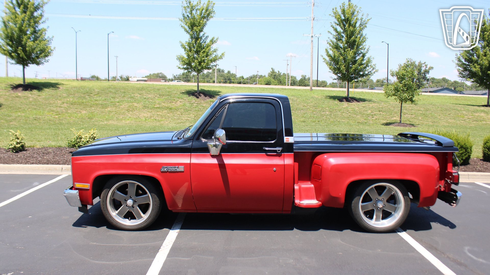 Used 1987 GMC Sierra 1500 2WD Regular Cab image 24