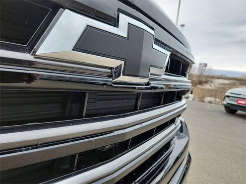 Certified 2024 Chevrolet Silverado 1500 High Country w/ Midnight Edition image 31