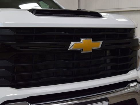 New 2026 Chevrolet Silverado 2500 W/T w/ Snow Plow Prep/Camper Package AWD/4WD image 6