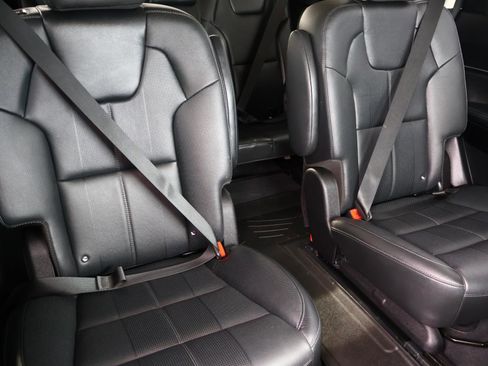 Used 2020 Kia Telluride SX w/ Towing Package image 19