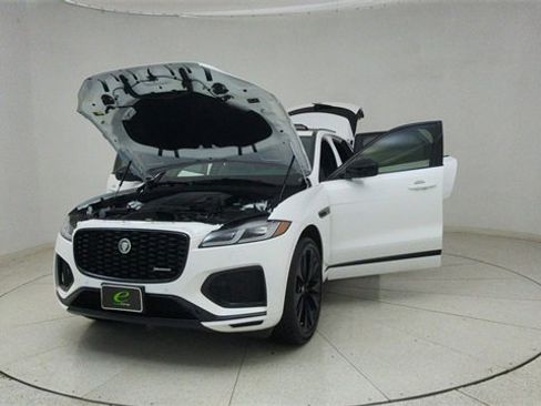 Used 2025 Jaguar F-PACE R-Dynamic S image 71