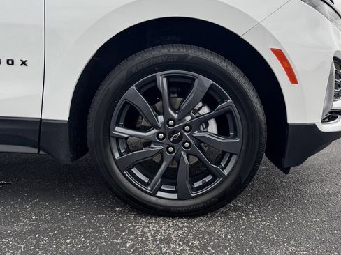 Used 2024 Chevrolet Equinox RS image 32