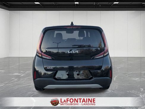 Used 2023 Kia Soul LX w/ Option Group 015 image 4