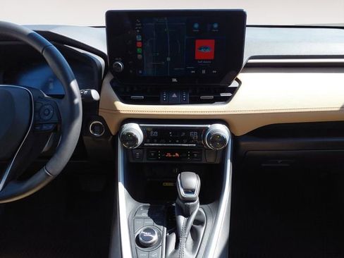 Used 2025 Toyota RAV4 Limited w/ Advanced Technology Package AWD/4WD image 11