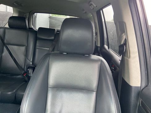 Used 2014 Lexus GX 460 AWD/4WD image 12