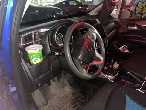 Used 2017 Honda Fit EX image 21