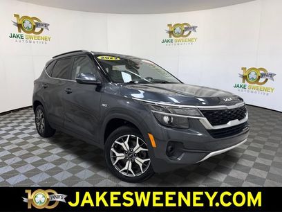 Used 2022 Kia Seltos EX