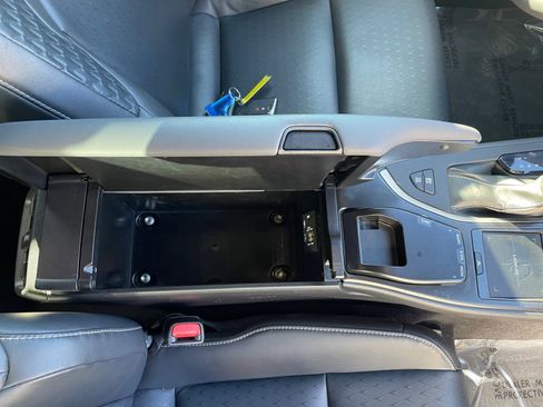 Used 2021 Lexus UX 250h UX 250h w/ Accessory Package (Z2) image 27