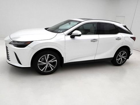 Used 2023 Lexus RX 350 Premium w/ Accessory Package AWD/4WD image 5