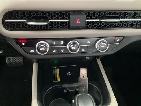 Certified 2023 Honda HR-V EX-L image 16