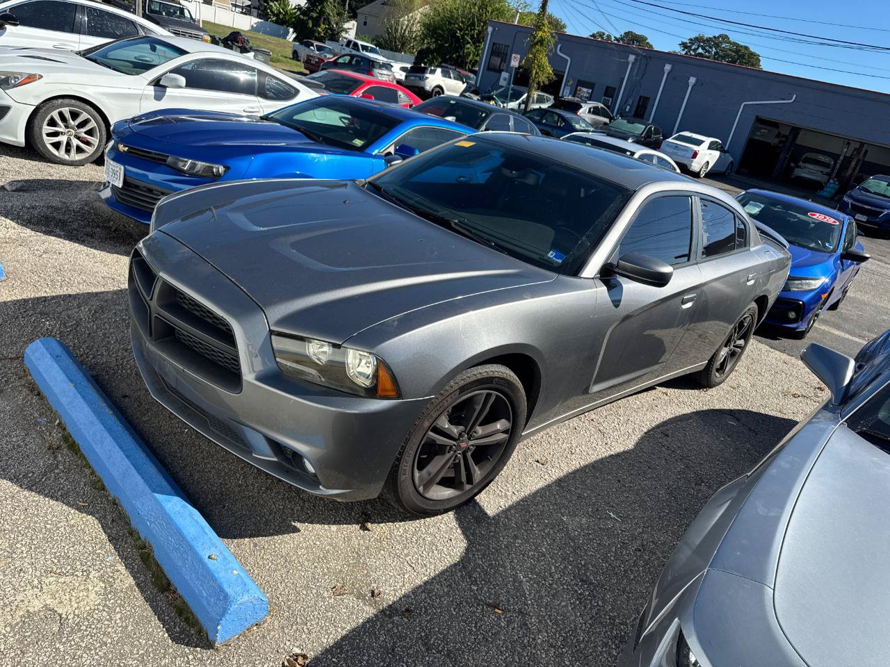 Used 2011 Dodge Charger R/T AWD/4WD image 2