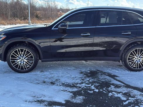 Used 2023 Mercedes-Benz GLC 300 GLC 300 image 15