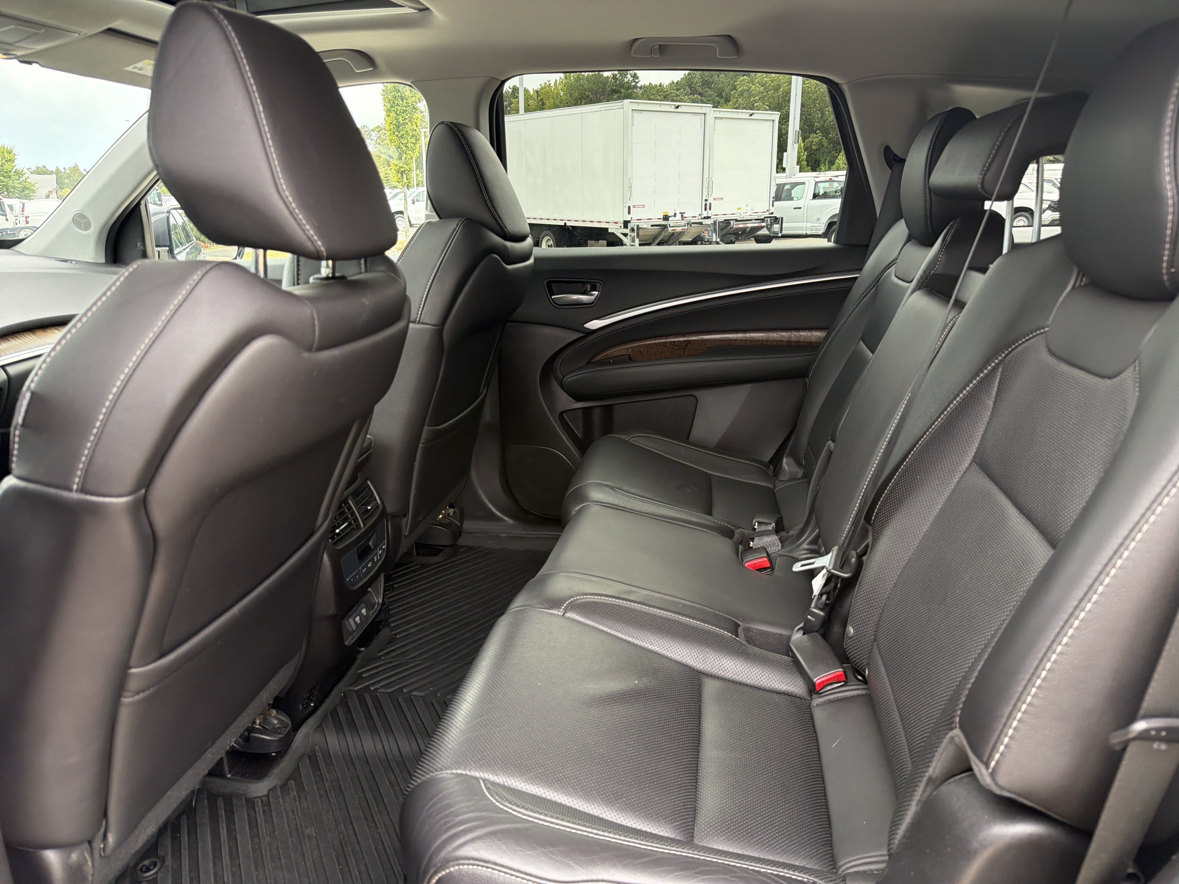 Certified 2020 Acura MDX w/ Technology Package AWD/4WD image 31
