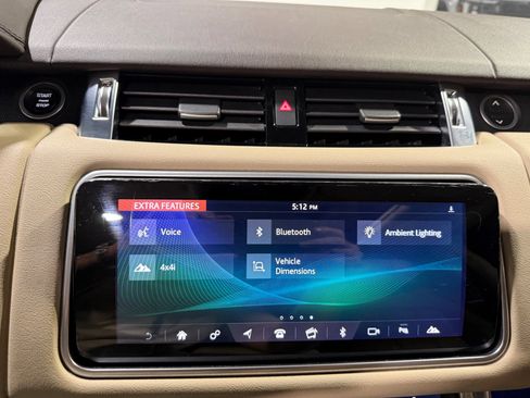 Used 2018 Land Rover Range Rover Sport HSE image 38