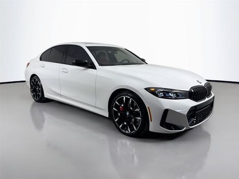 New 2026 BMW 330i Sedan w/ M Sport Package RWD image 3
