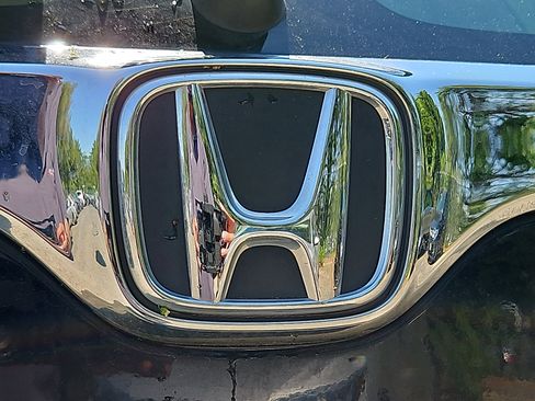 Used 2018 Honda CR-V LX image 30