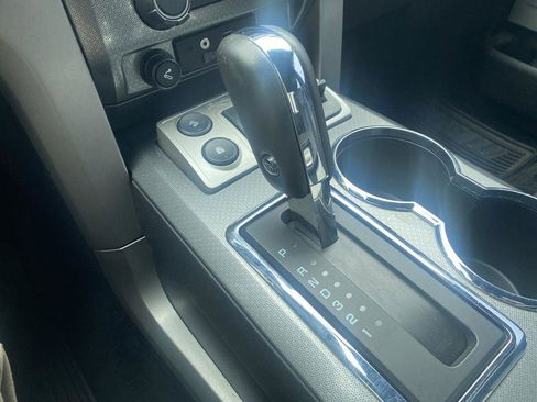 Used 2010 Ford F150 Raptor image 17