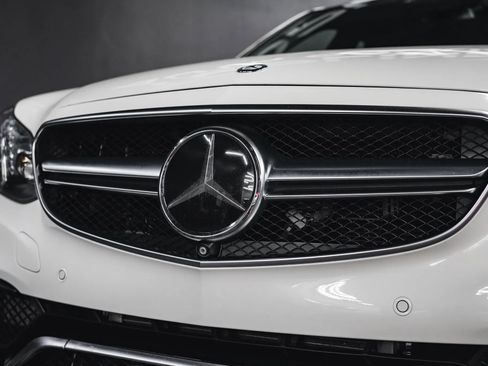 Used 2014 Mercedes-Benz E 63 AMG S-Model image 4
