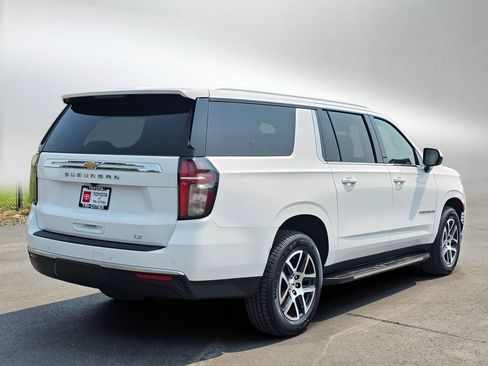 Used 2021 Chevrolet Suburban LT AWD/4WD image 5