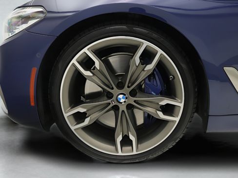 Used 2019 BMW M550i xDrive w/ Dynamic Handling Package AWD/4WD image 27