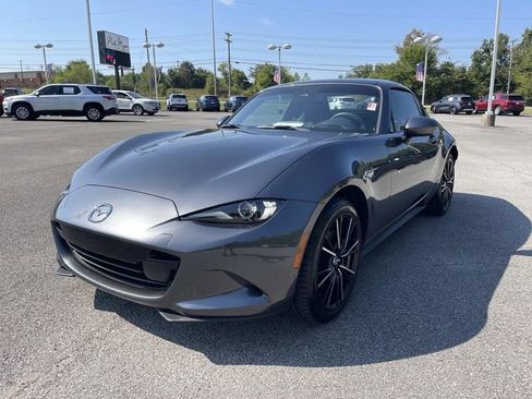 Used 2024 MAZDA MX-5 Miata RF Grand Touring w/ Weather Package image 8