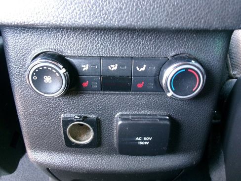 Used 2015 Ford Explorer Limited w/ Equipment Group 301A image 25