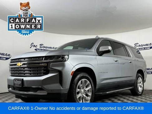 Used 2024 Chevrolet Suburban Premier AWD/4WD image 3