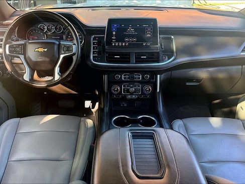 Used 2021 Chevrolet Tahoe LT w/ LT Signature Plus Package RWD image 21