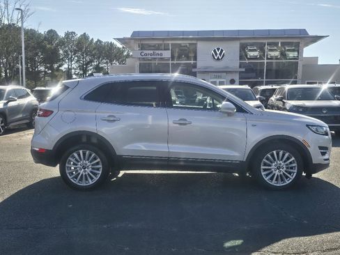 Used 2019 Lincoln MKC Premiere image 5