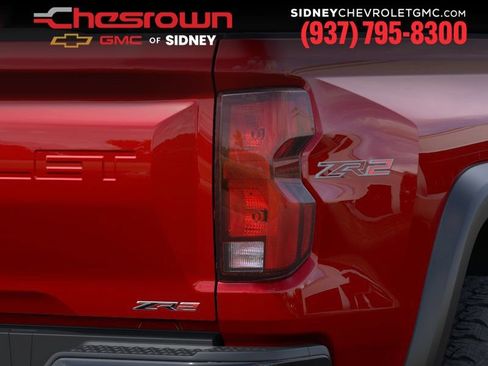 New 2026 Chevrolet Colorado ZR2 w/ Technology Package AWD/4WD image 11