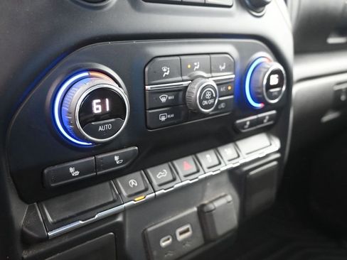 Used 2021 Chevrolet Silverado 1500 LT image 31