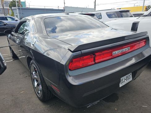 Used 2014 Dodge Challenger R/T w/ Sound Group II RWD image 4