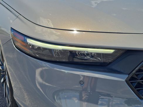Certified 2024 Honda Accord Touring image 7