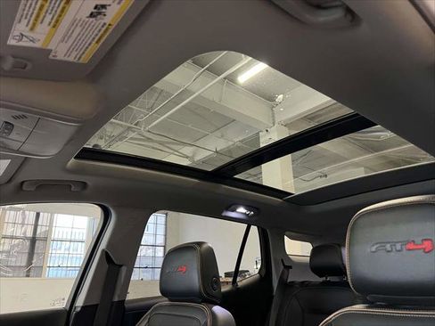 Used 2022 GMC Terrain AT4 w/ Infotainment Package II image 21