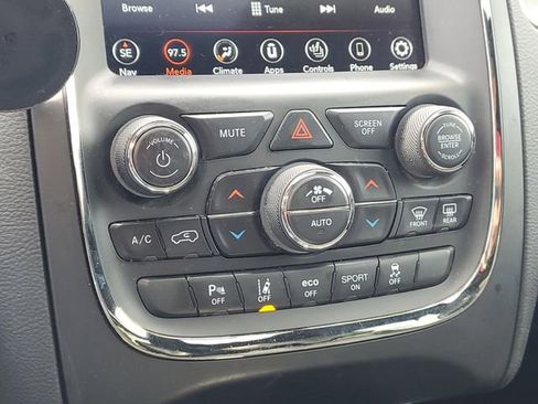 Used 2018 Dodge Durango R/T w/ Technology Group AWD/4WD image 26