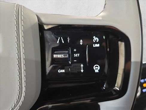 Certified 2023 Land Rover Range Rover Sport SE Dynamic AWD/4WD image 18