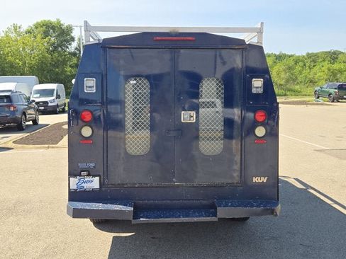 Used 2007 Ford E-350 and Econoline 350 Super Duty RWD image 9