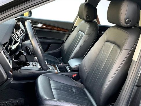 Used 2020 Audi Q5 2.0T Premium Plus w/ Premium Plus Package image 21