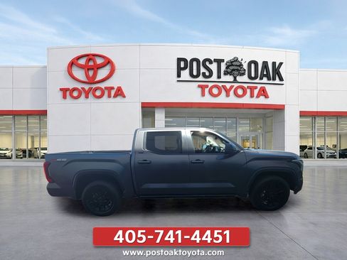 Used 2024 Toyota Tundra SR5 w/ SR5 Premium Package RWD image 8