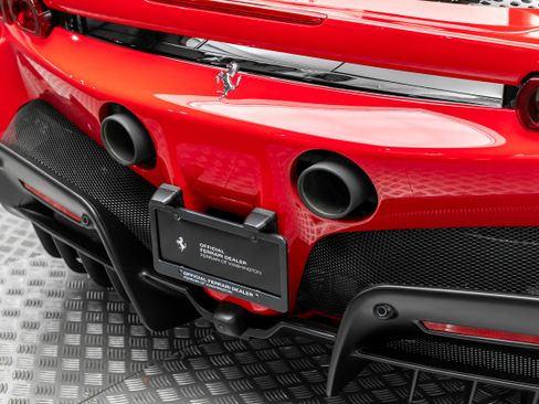 Certified 2022 Ferrari SF90 Stradale image 32