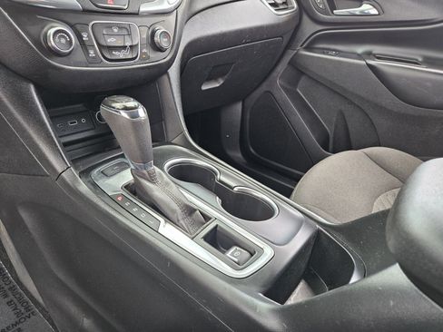Used 2019 Chevrolet Equinox LT AWD/4WD image 24