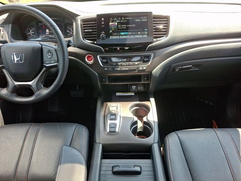 Certified 2023 Honda Passport TrailSport image 15