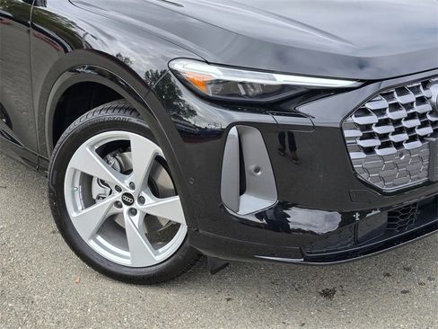 Used 2025 Audi Q5 2.0T Premium Plus image 10