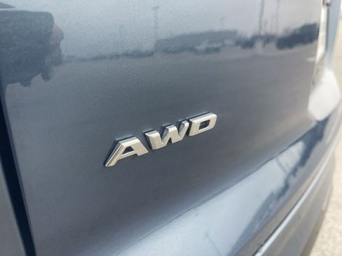 Certified 2024 Cadillac XT4 Sport w/ Cold Weather Package image 13